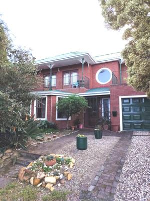House For Sale in Onrusrivier, Onrusrivier